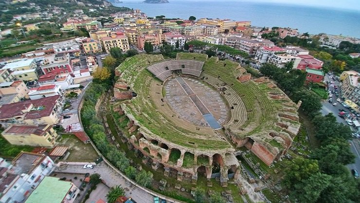 Flavio Amphitheater in Pozzuoli